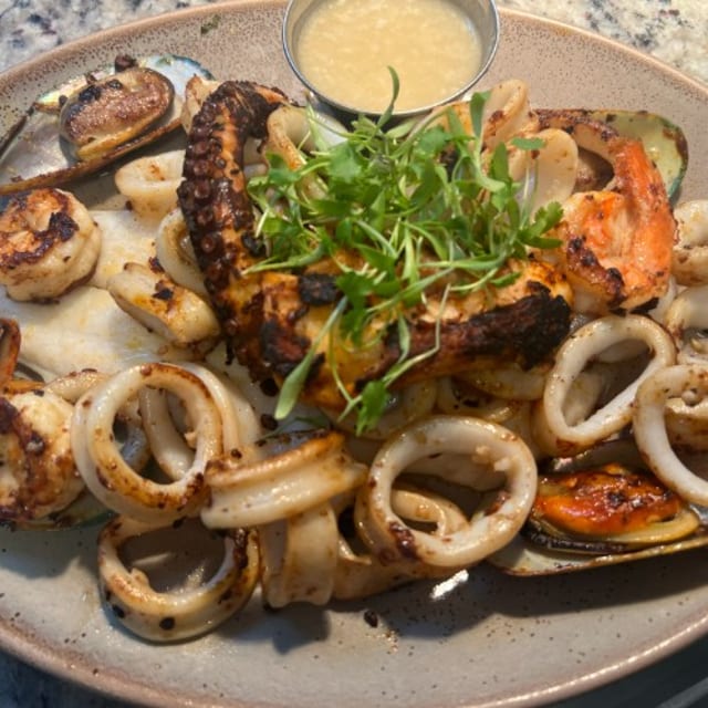 Parrillada De Mariscos.